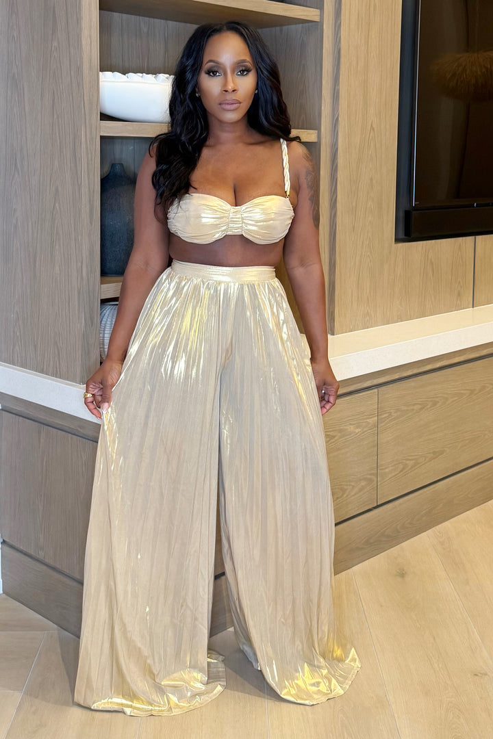 Chic Glam Bra & Pant Set Gold