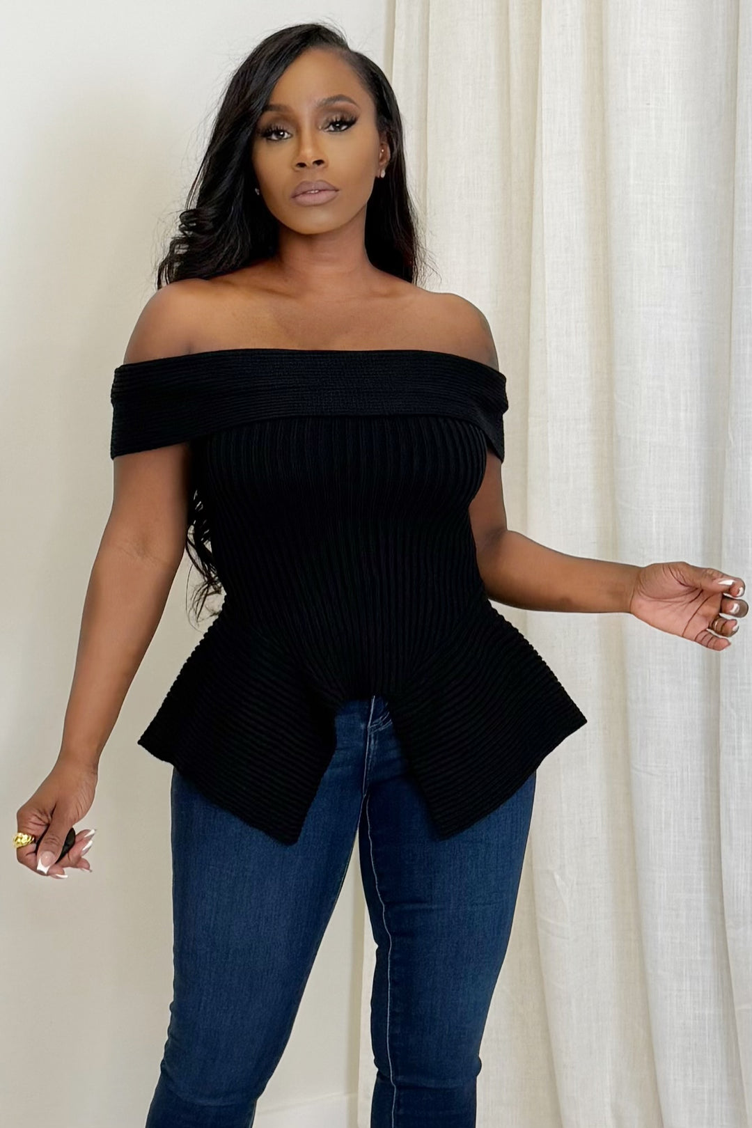 Soft Edge Peplum Top (Black)