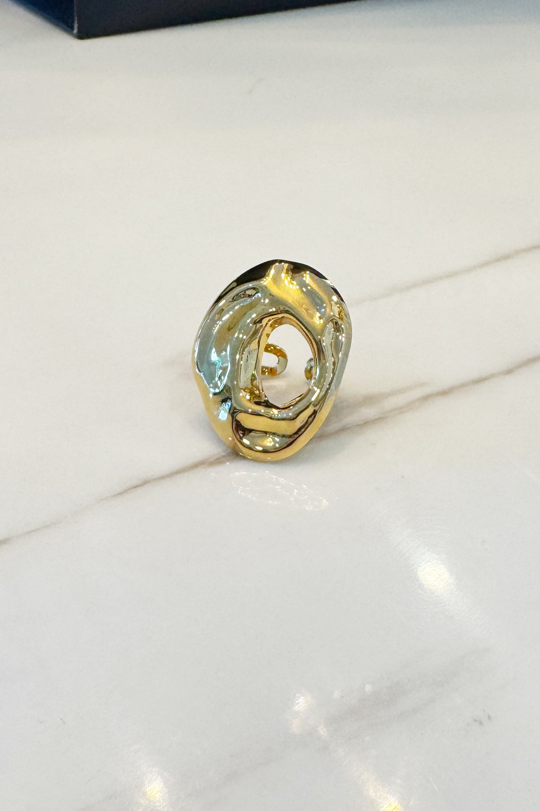 Abstract Through Ring