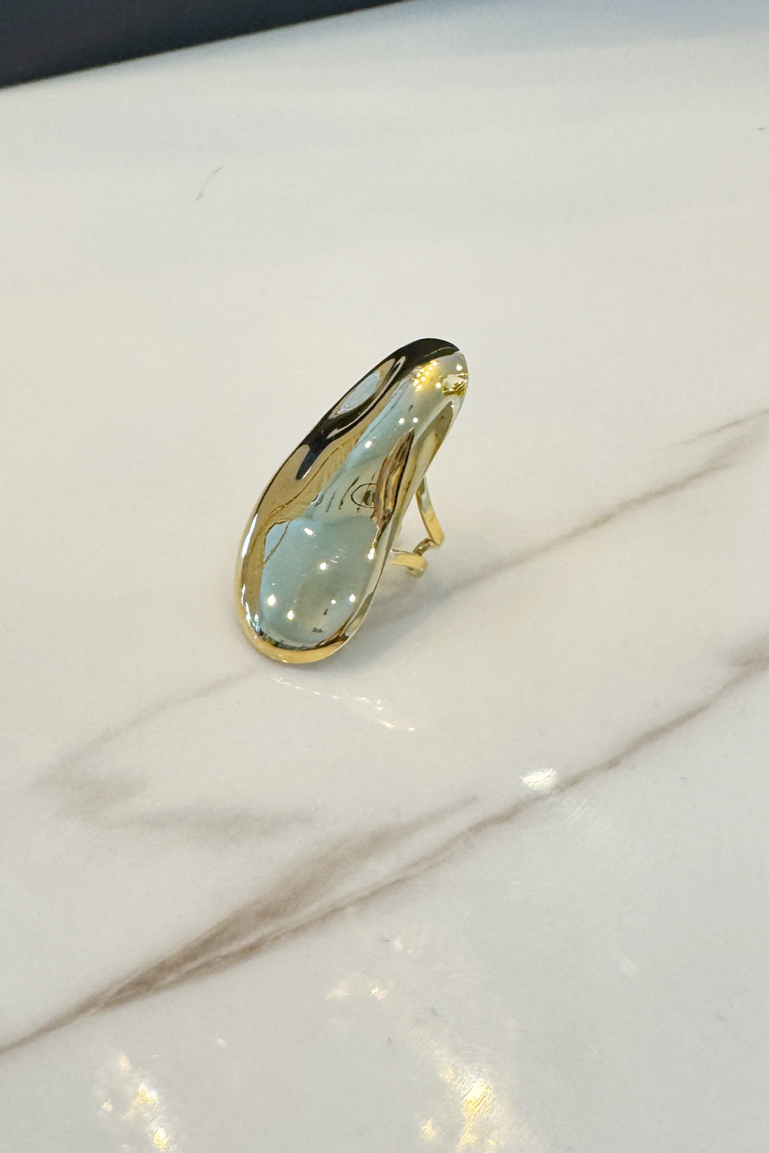 Abstract Oblong Ring