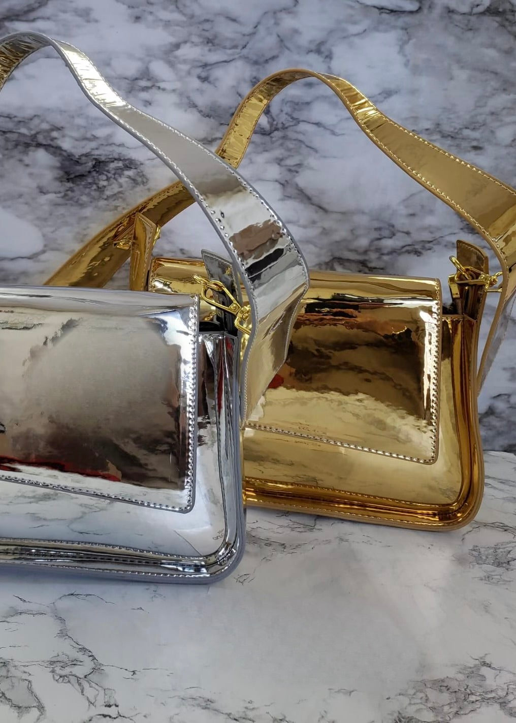 Flossing Square Shoulder Bag