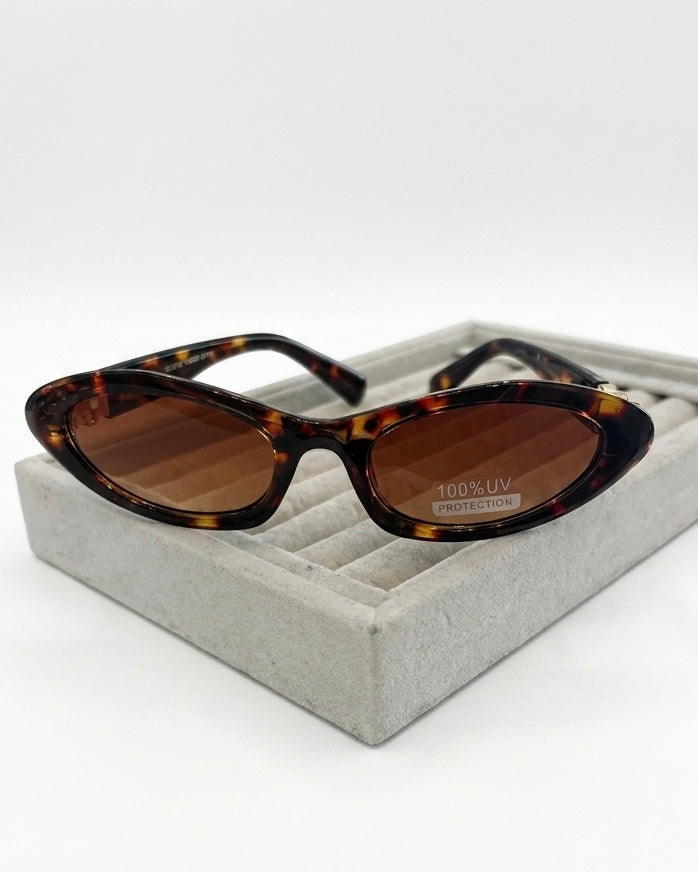 Sleek Contour Oval Shades