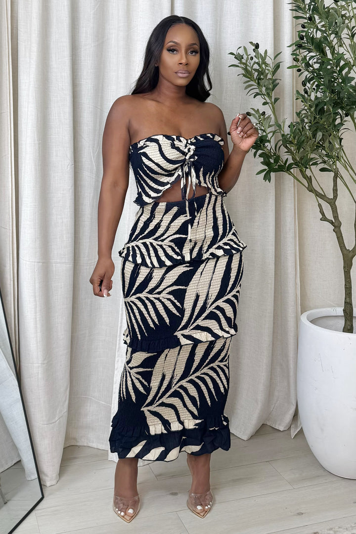 Midnight In Spring Palm Ruched Dress (Navy & Ivory)