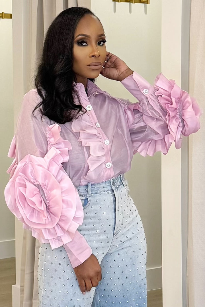 Diamond Cut Flower Button up blouse (Lavender)