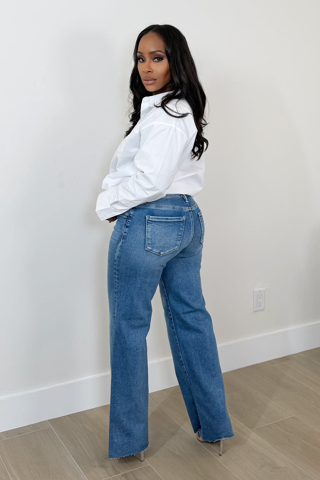 Everyday High Rise Wide Leg [Medium Wash]