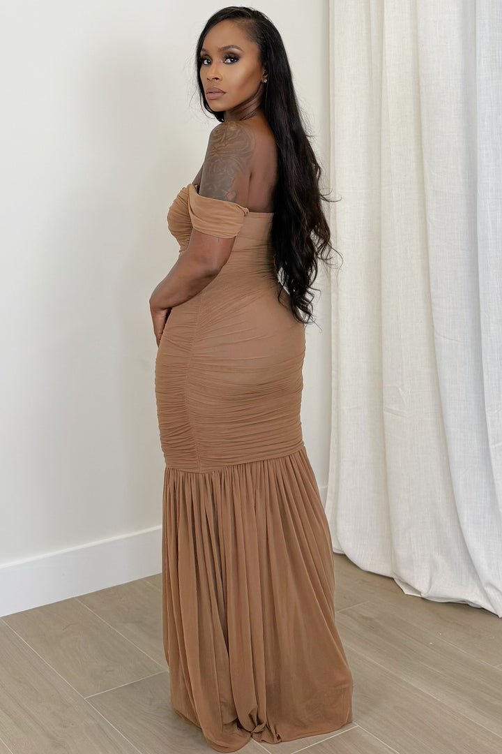 The Cocoa Drape ruched Dress (Mocha)
