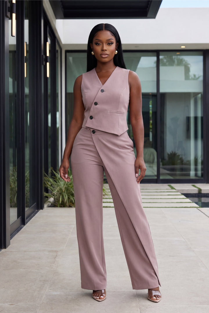 Executive Poise Tailored Vest Set [Mocha]