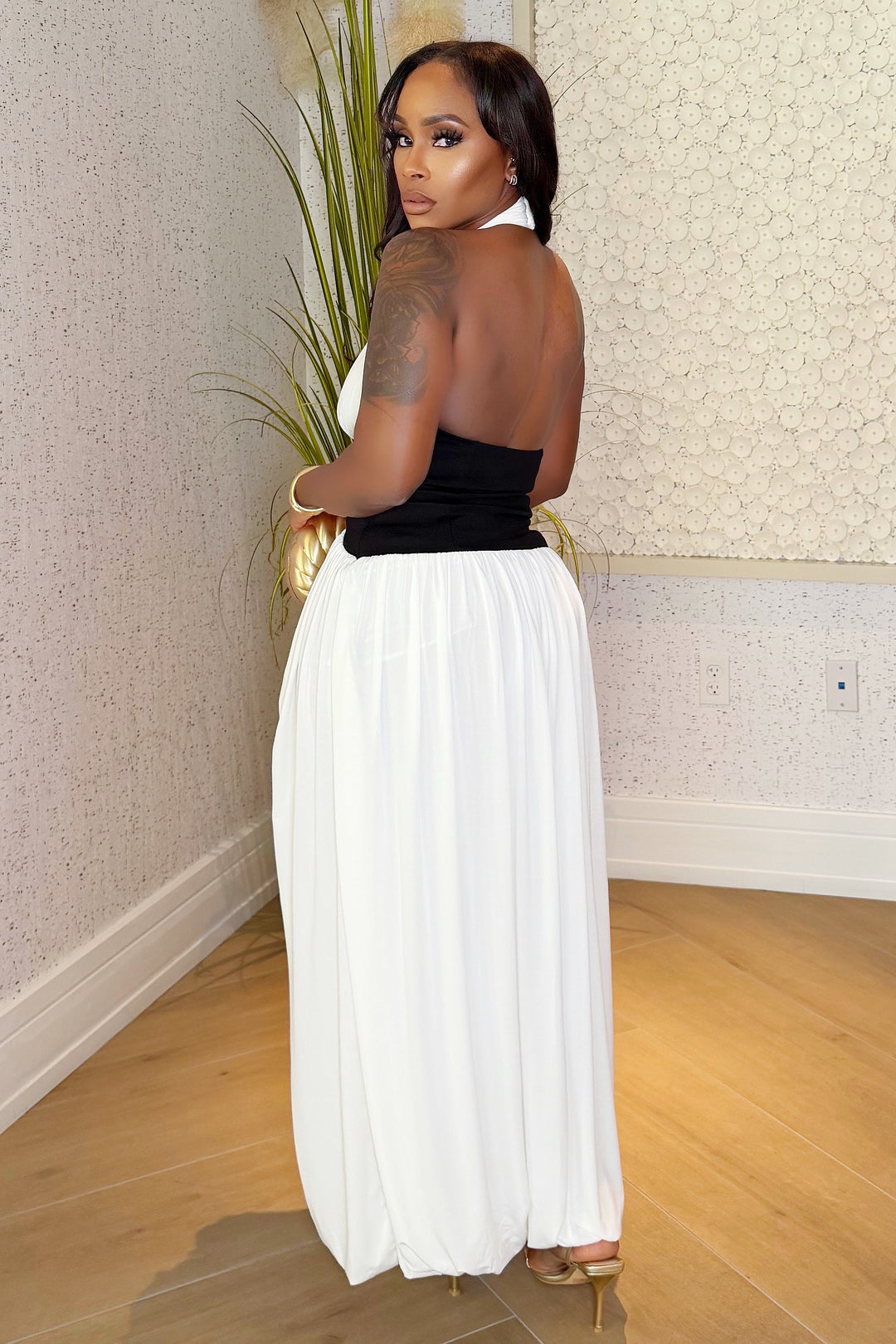 Midnight Elegance Halter Maxi Dress [White/Black]