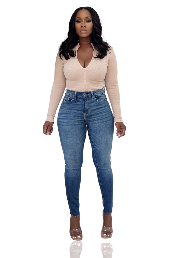 High Waist Fray hem Denim (Light)