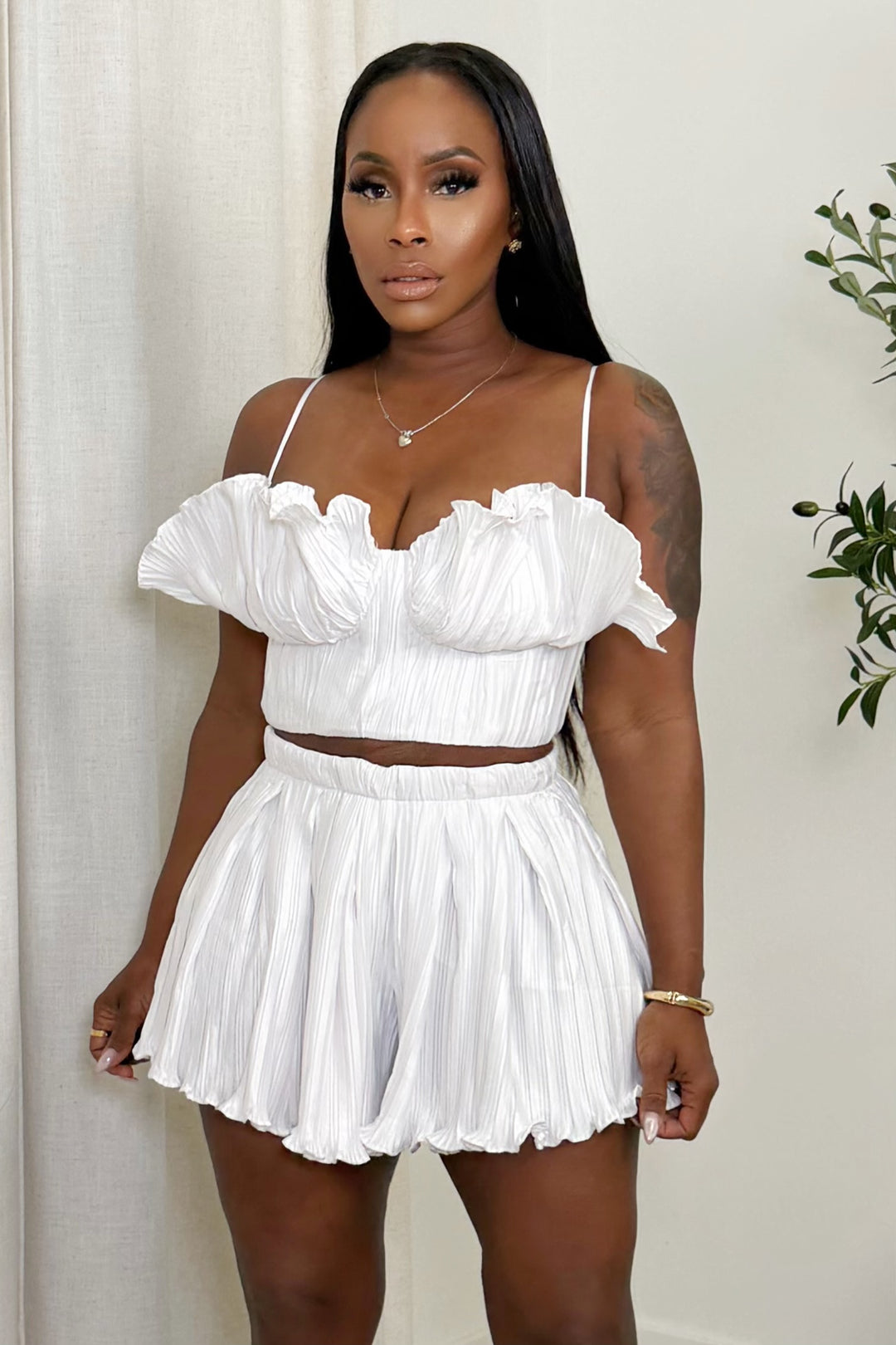 Angel Pleats Two-Piece Set [Ivory]