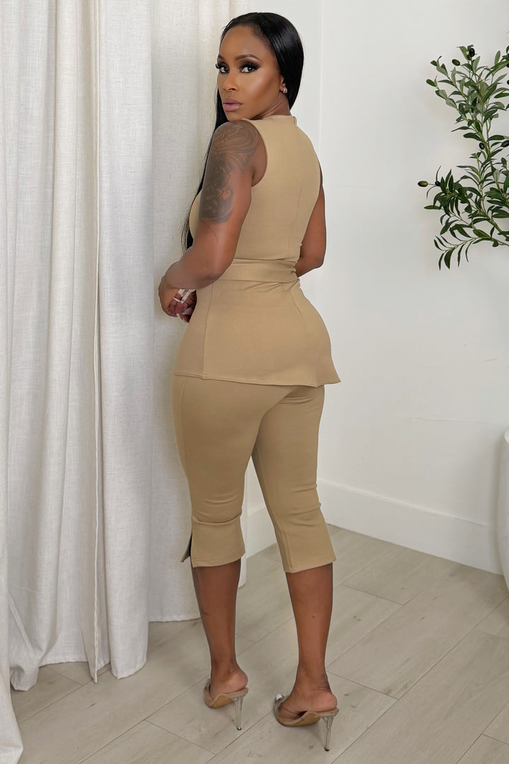 Sculpted Ease Capri Set