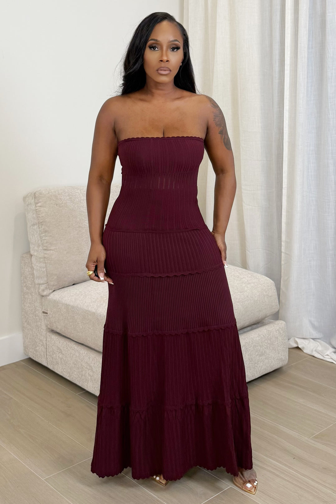 Luxe Serenity tube maxi Dress (Burgundy)