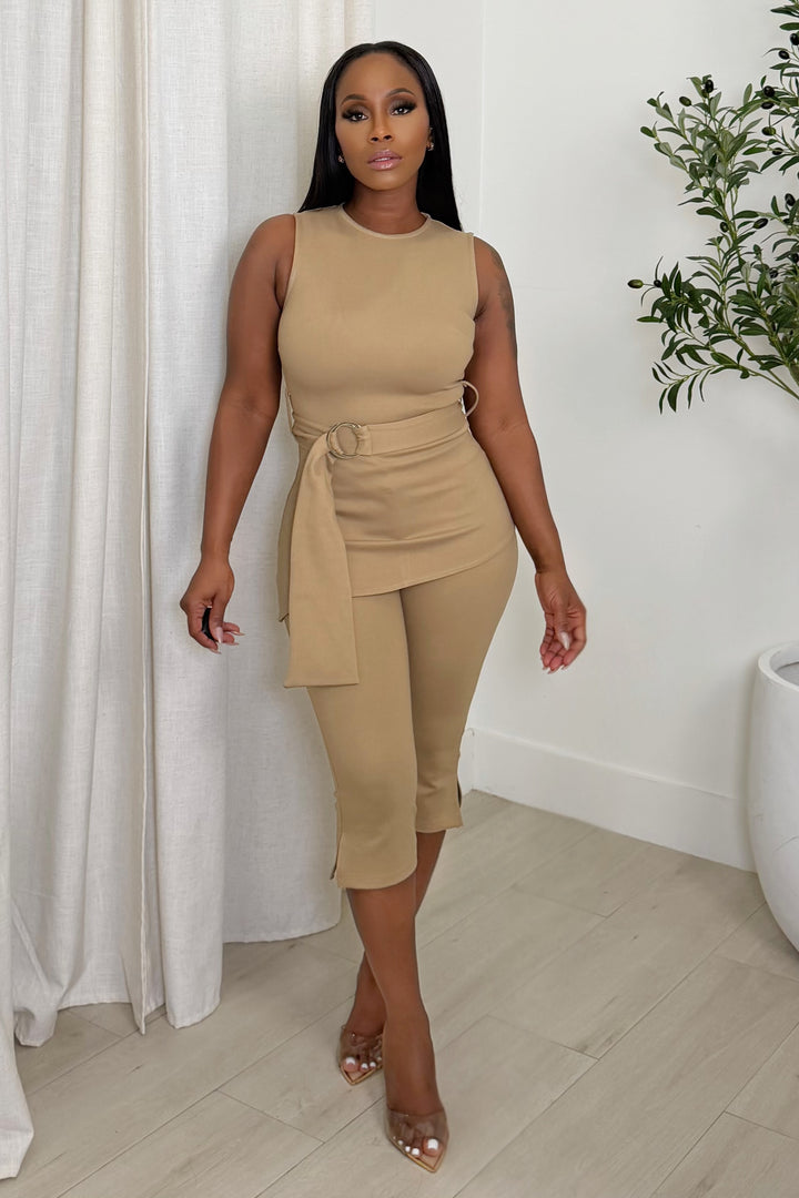 Sculpted Ease Capri Set