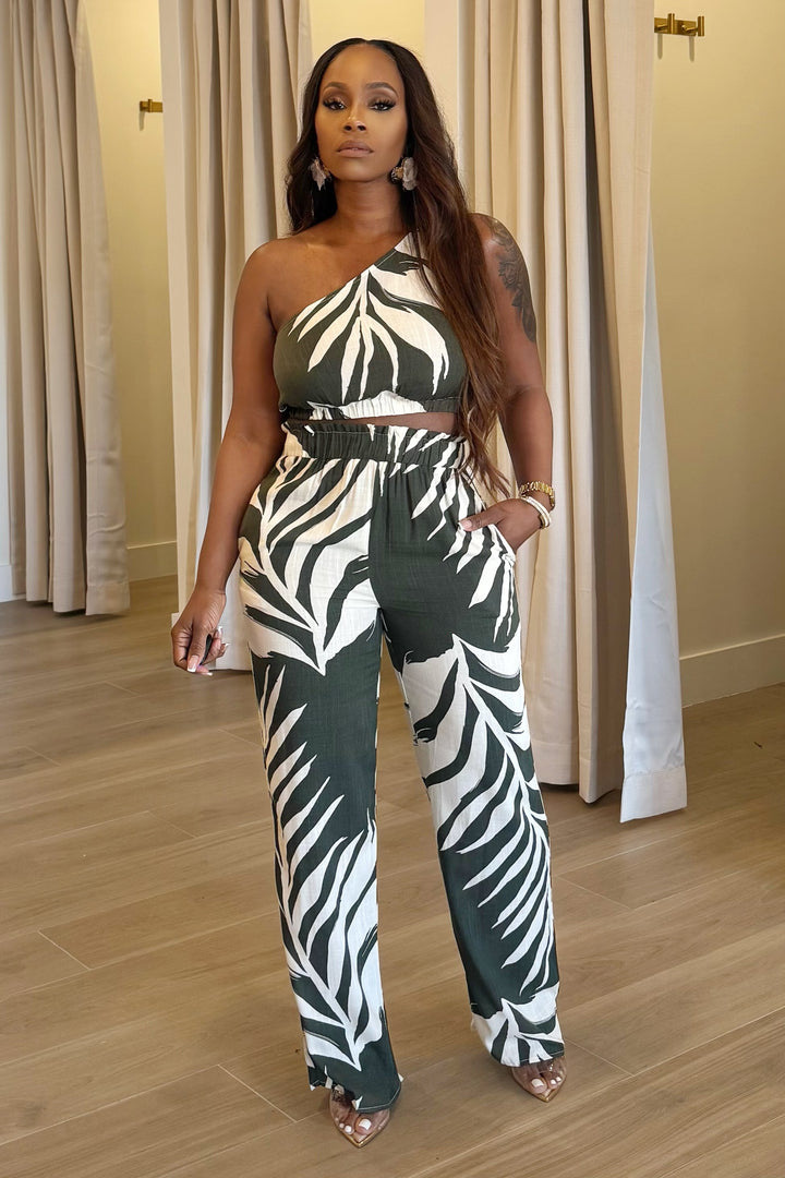 Island Stories One shoulder pant set (Olive)