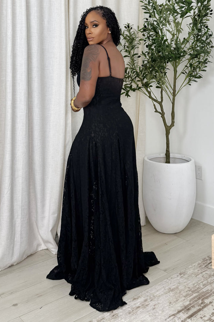 Summer Elegance Lace Maxi Dress (Black)