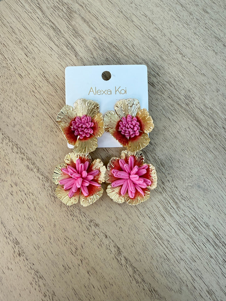 Flower drop gold earring
