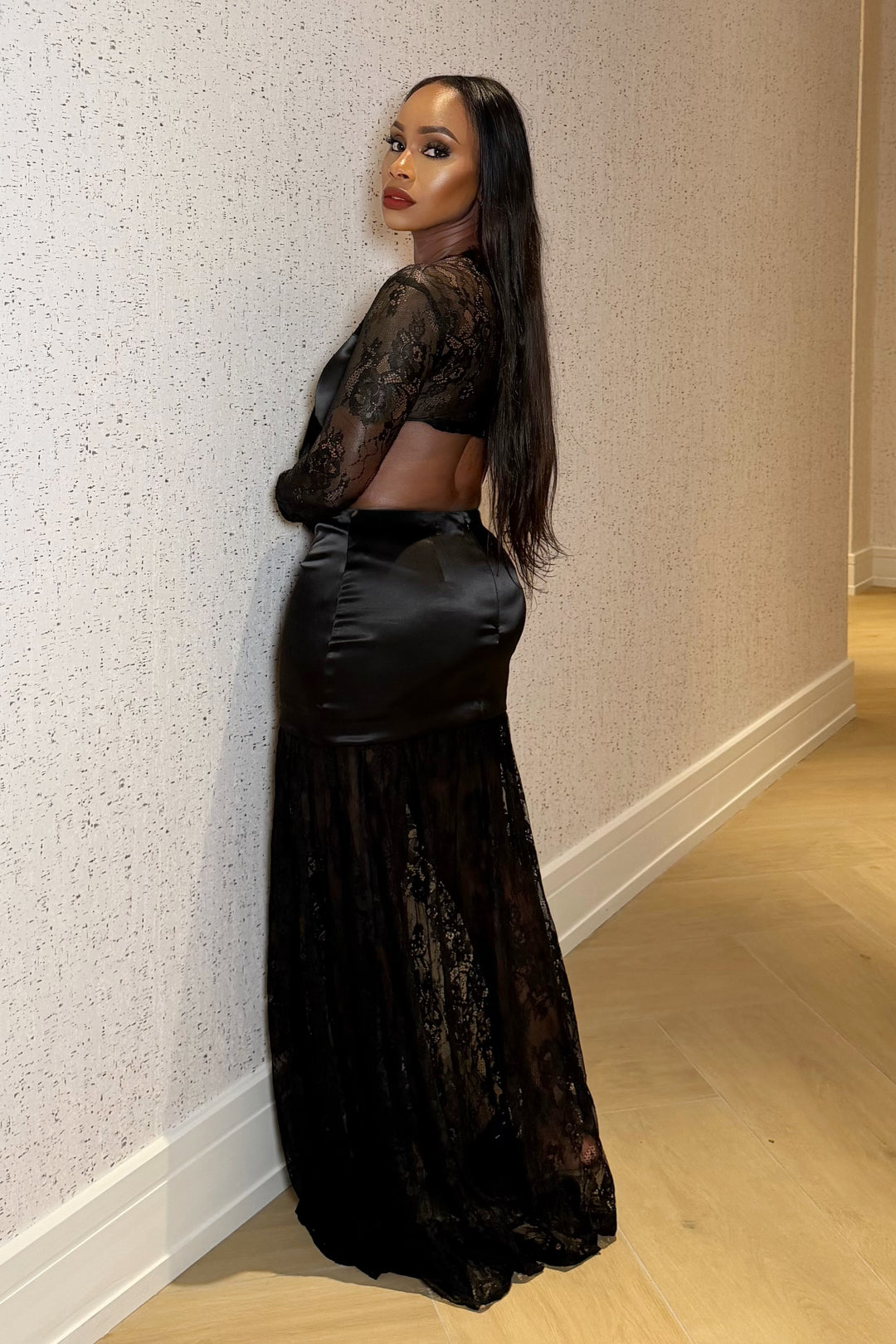 Lace & Satin Whisper Gown [Black]