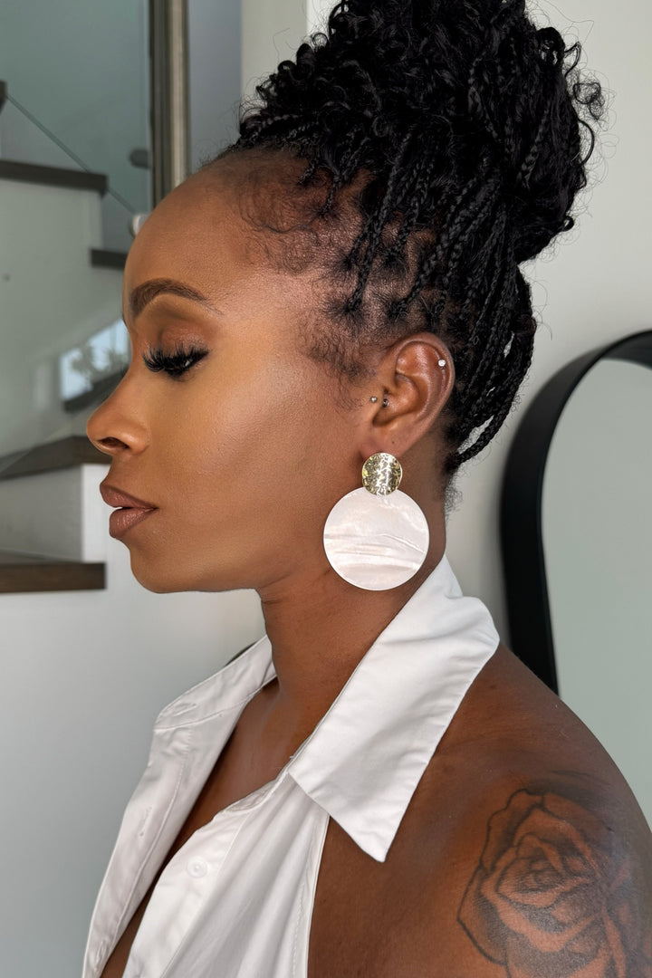 Cirlce Shell Earring (Gold)