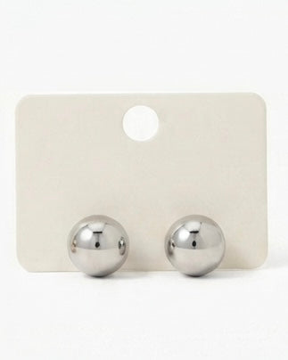Nova Studs