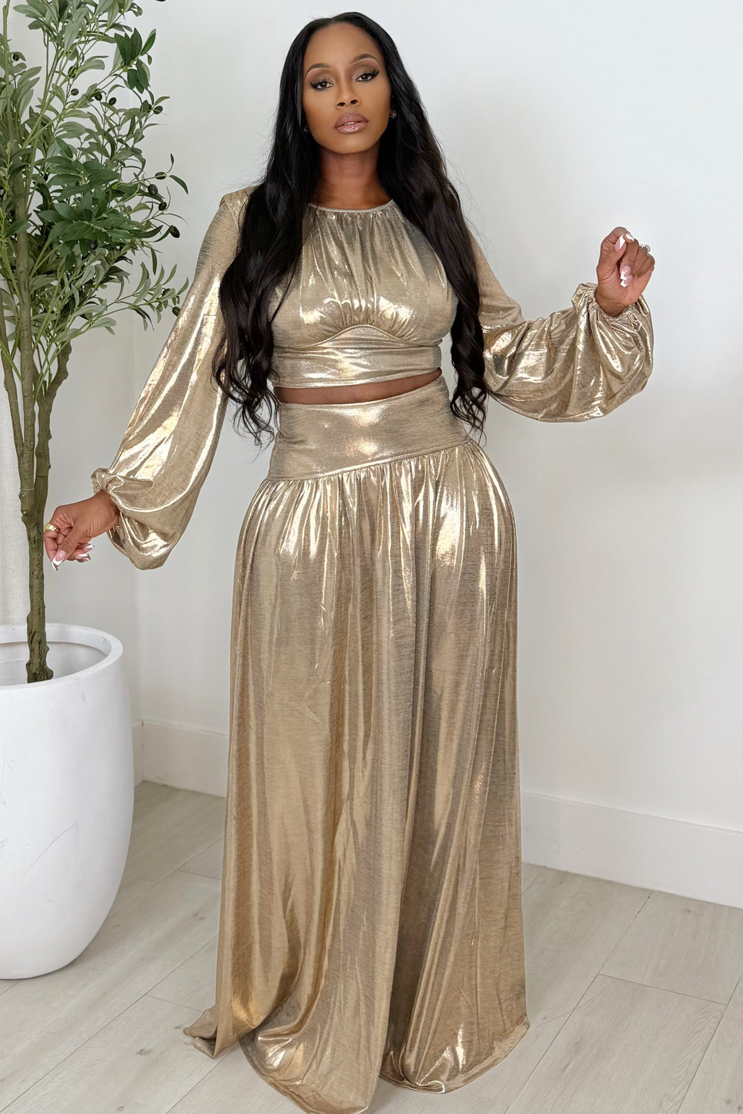 The Luminaire Skirt Set (Gold)