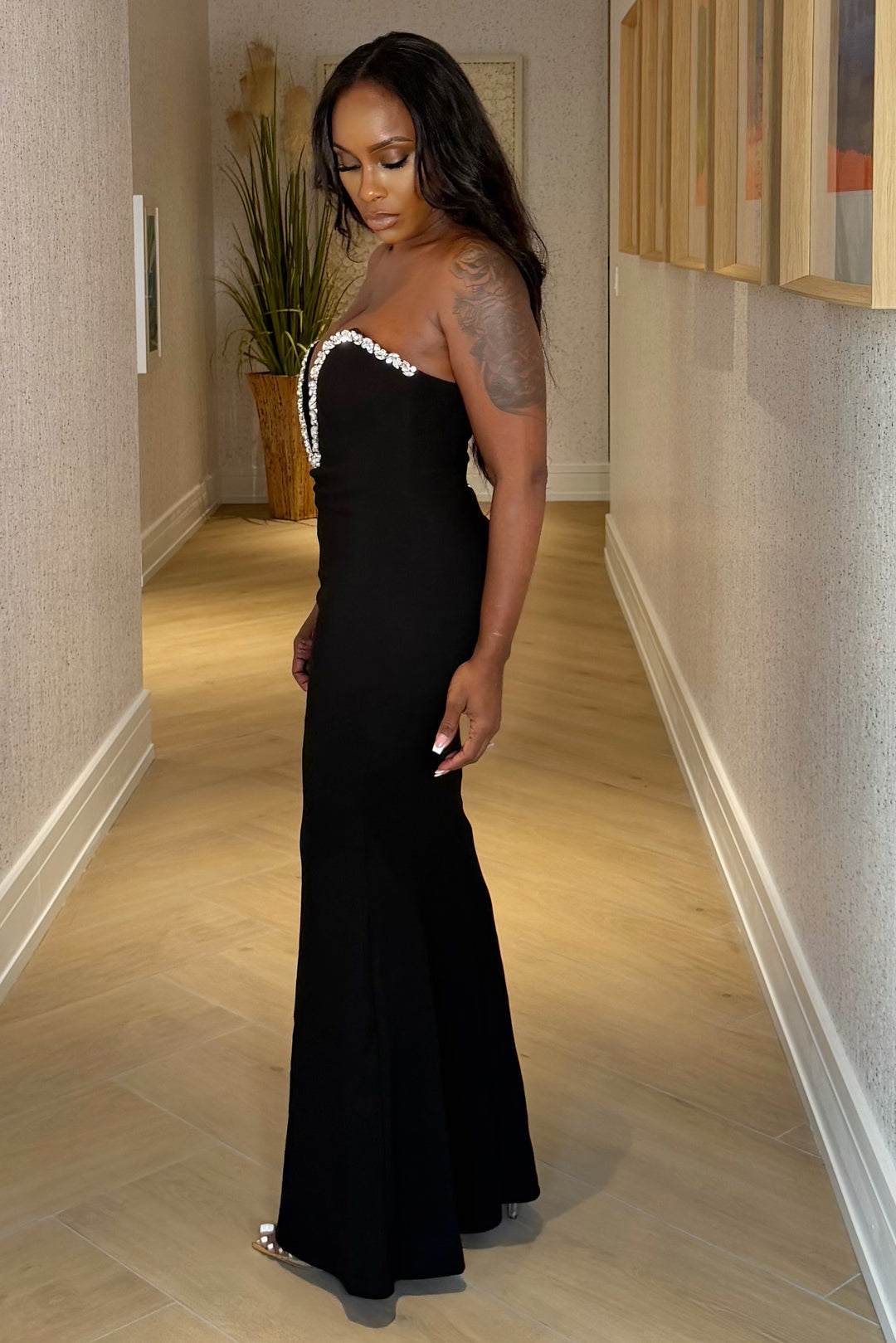 Midnight Heiress Gown (Black)