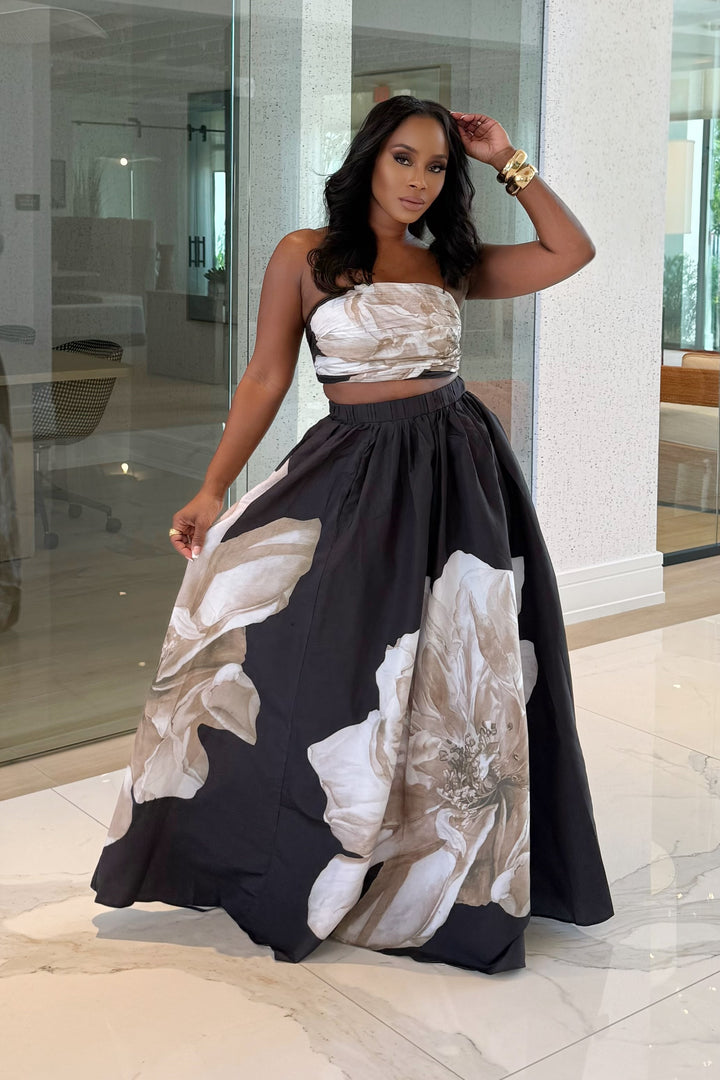 The Bloom Statement Maxi Skirt Set (Black)