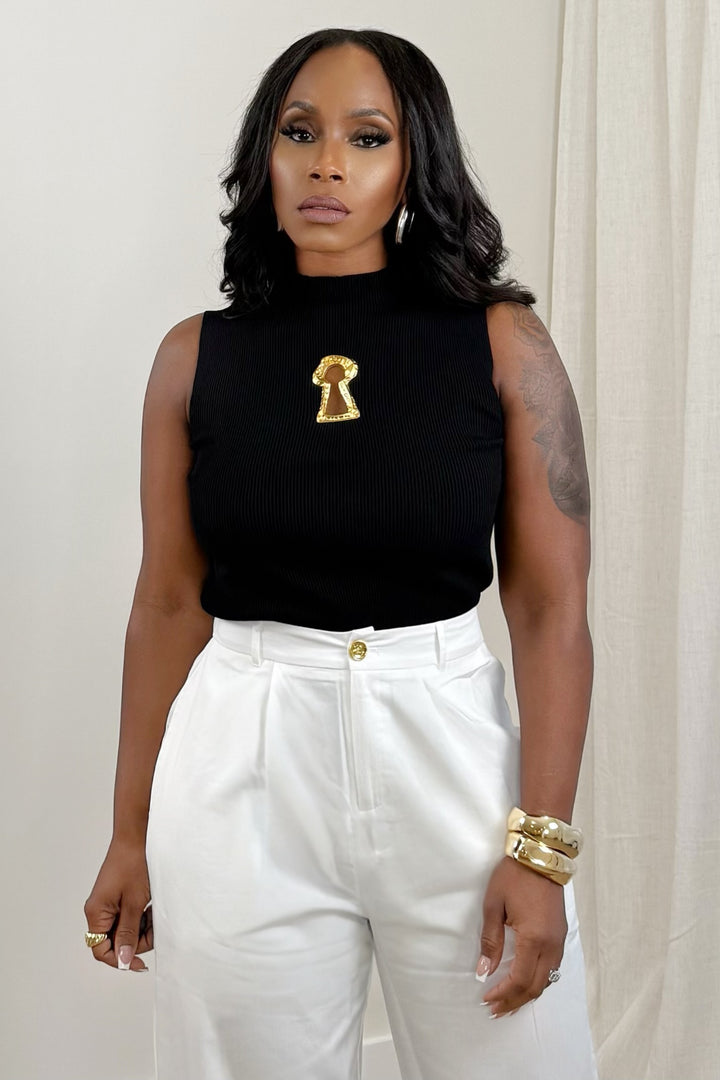 Keyhole Ribbed Top (Black)