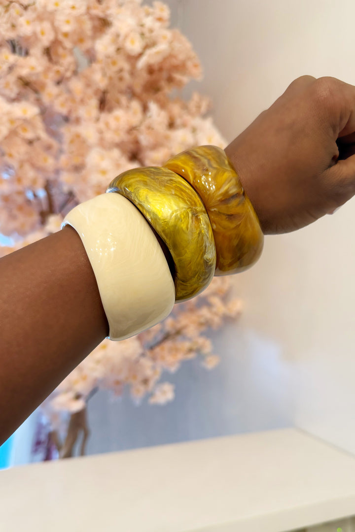 Pearly Bangle