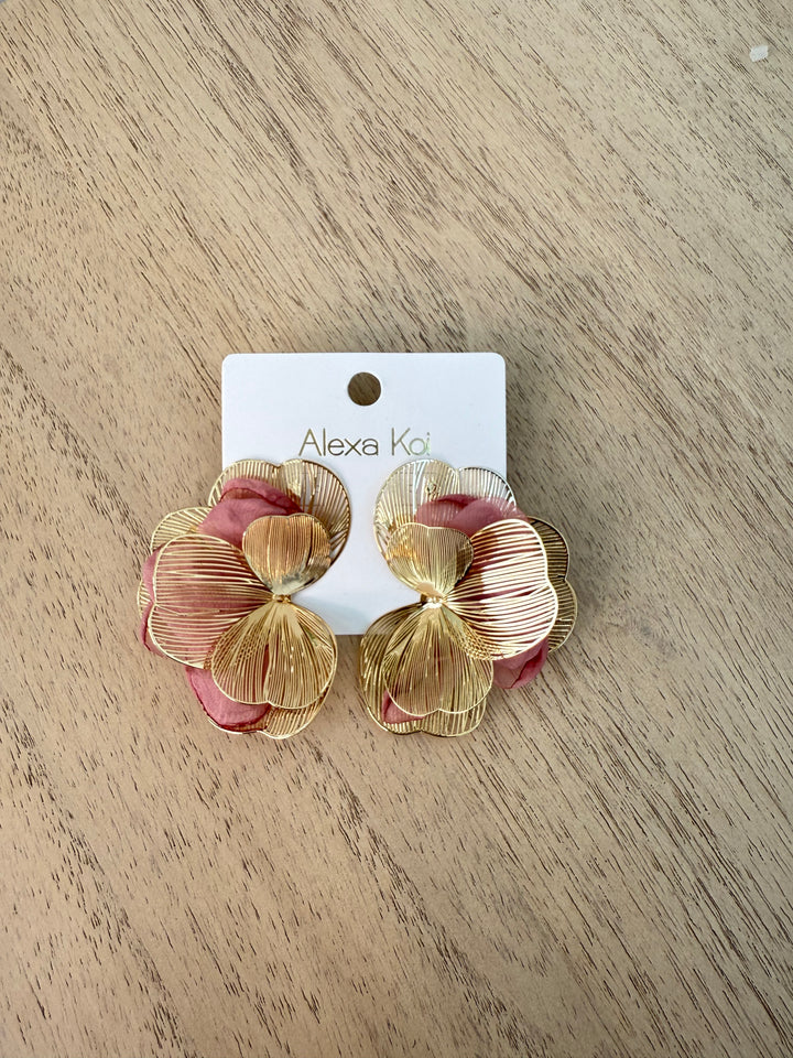 Three D color Gold Earrings