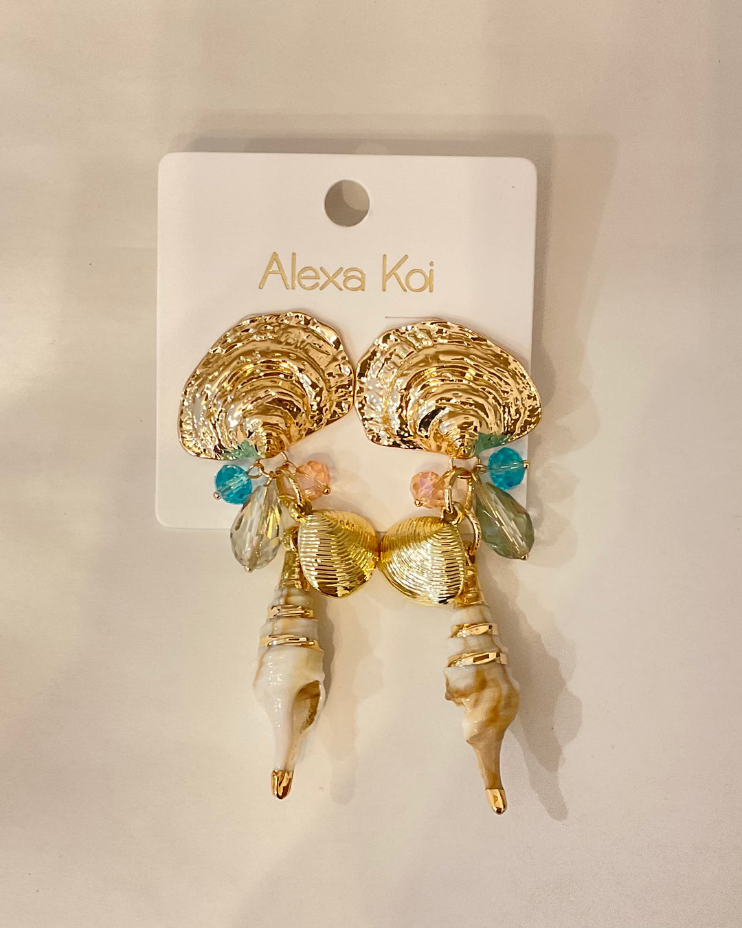 Shell and baroque earrings