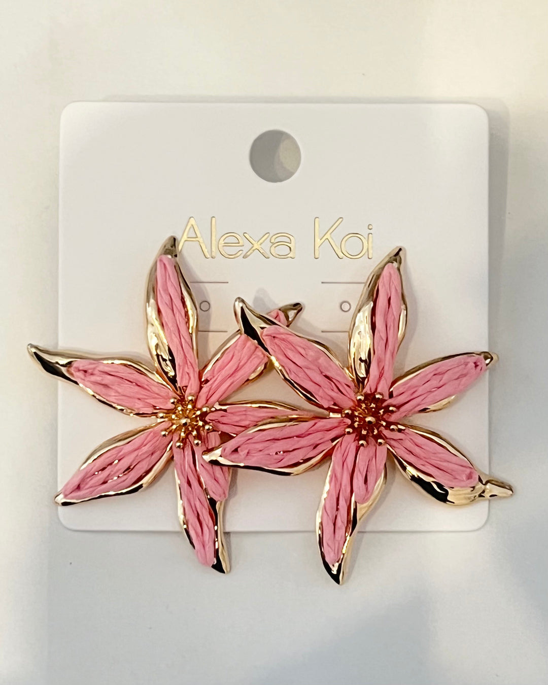 Island Lily Stud Earrings