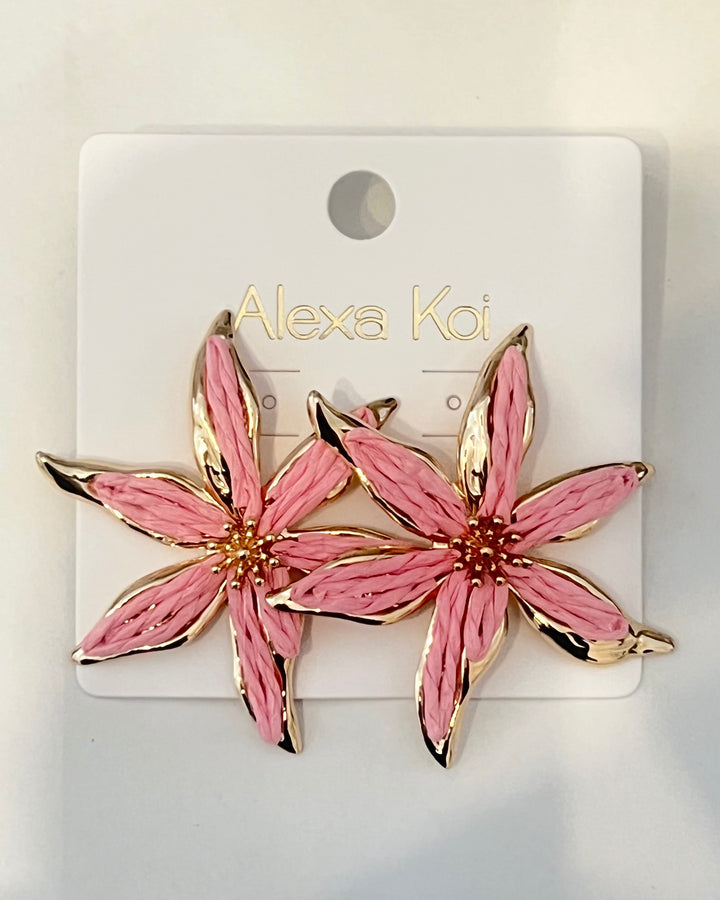 Island Lily Stud Earrings