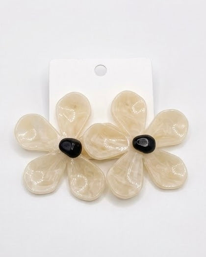 Cream Resin Blossom Studs