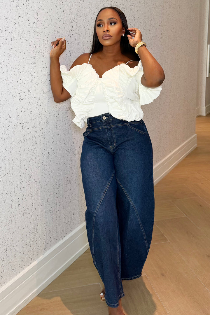 The Ruched Cold Shoulder Top [White]