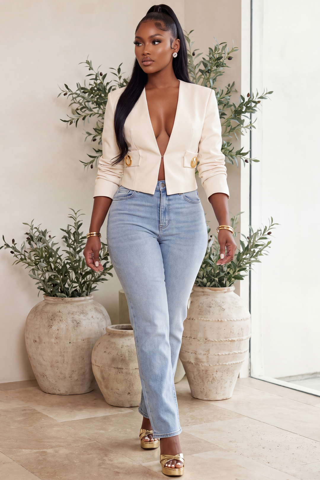 The Monroe Cropped Blazer [Ivory]