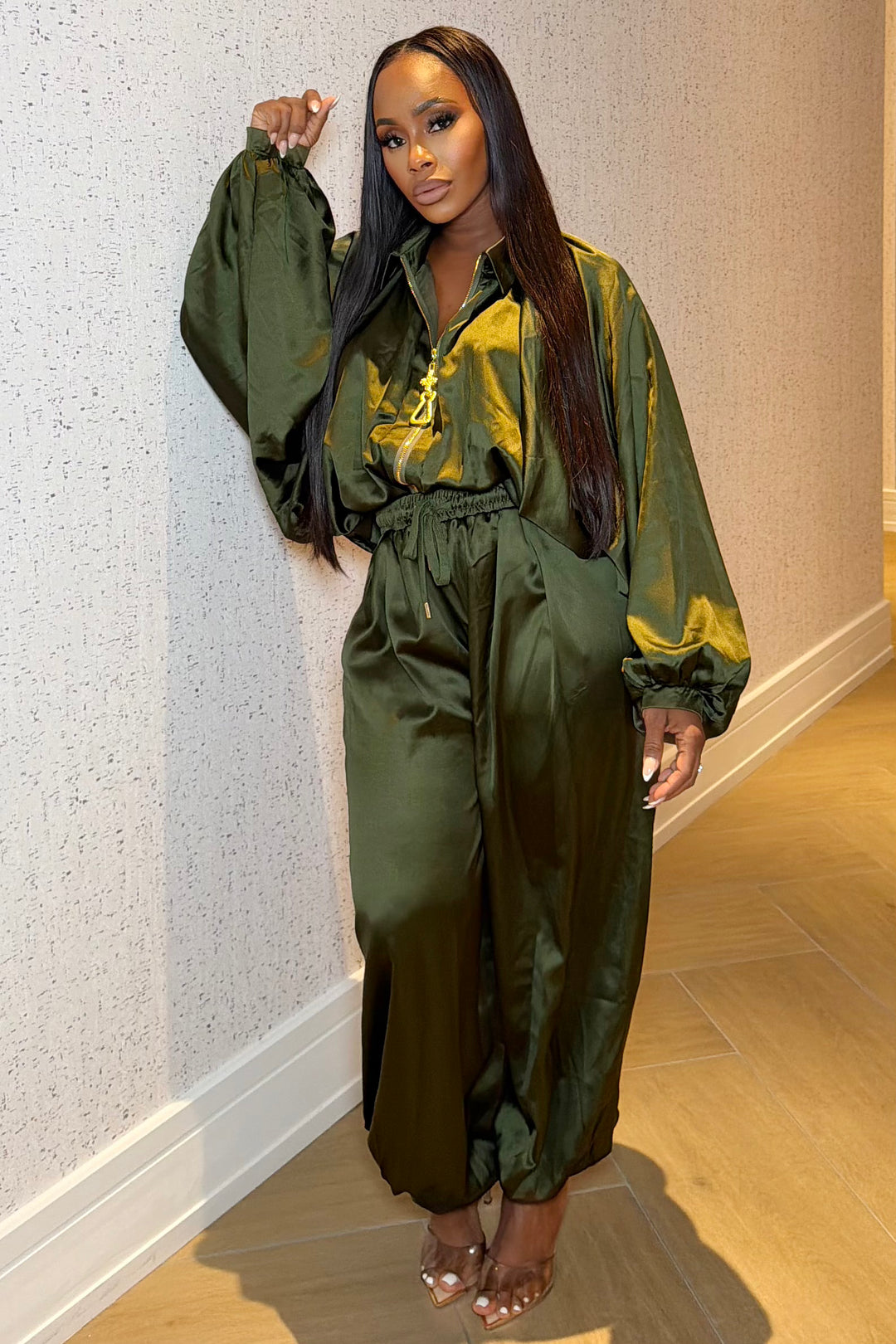 The Muse Satin Wide-Leg Set [Olive]