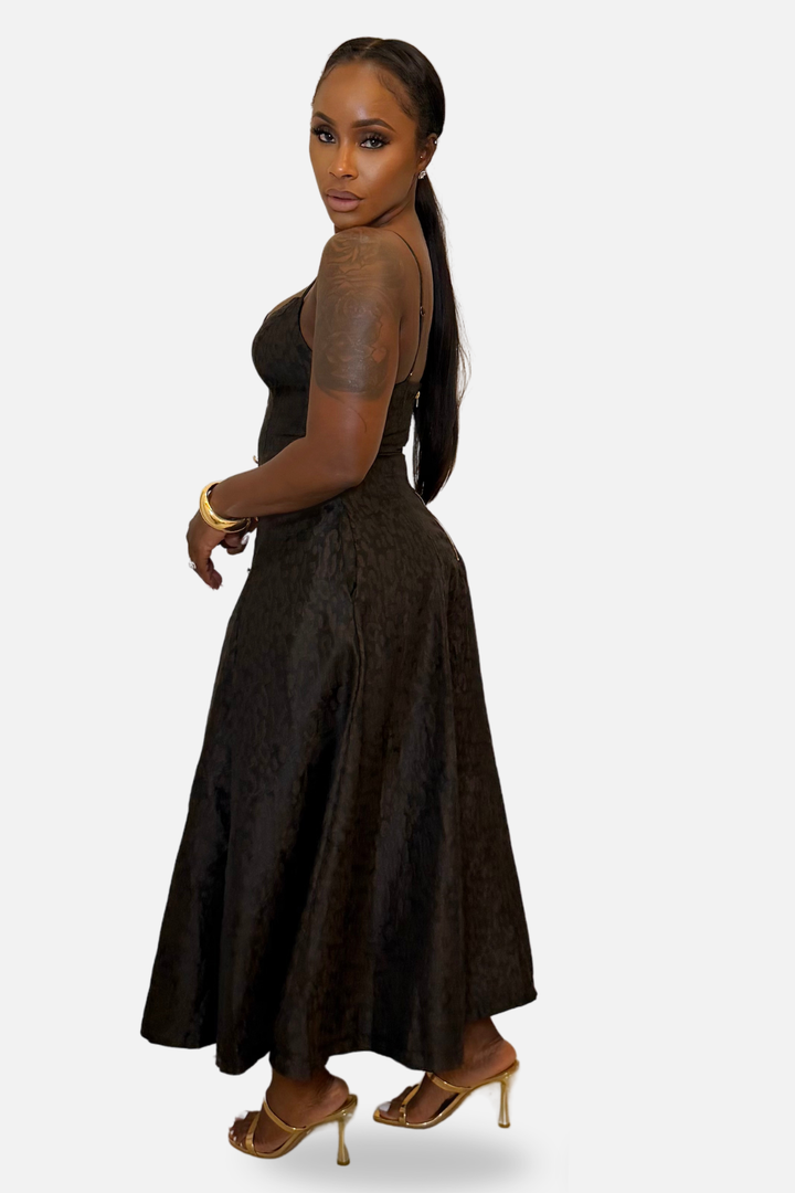 The Élise Jacquard Midi Dress [Black]