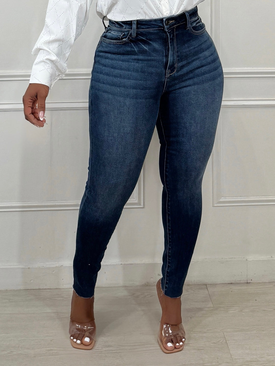 High Waist Fray Hem Denim (Dark Wash)