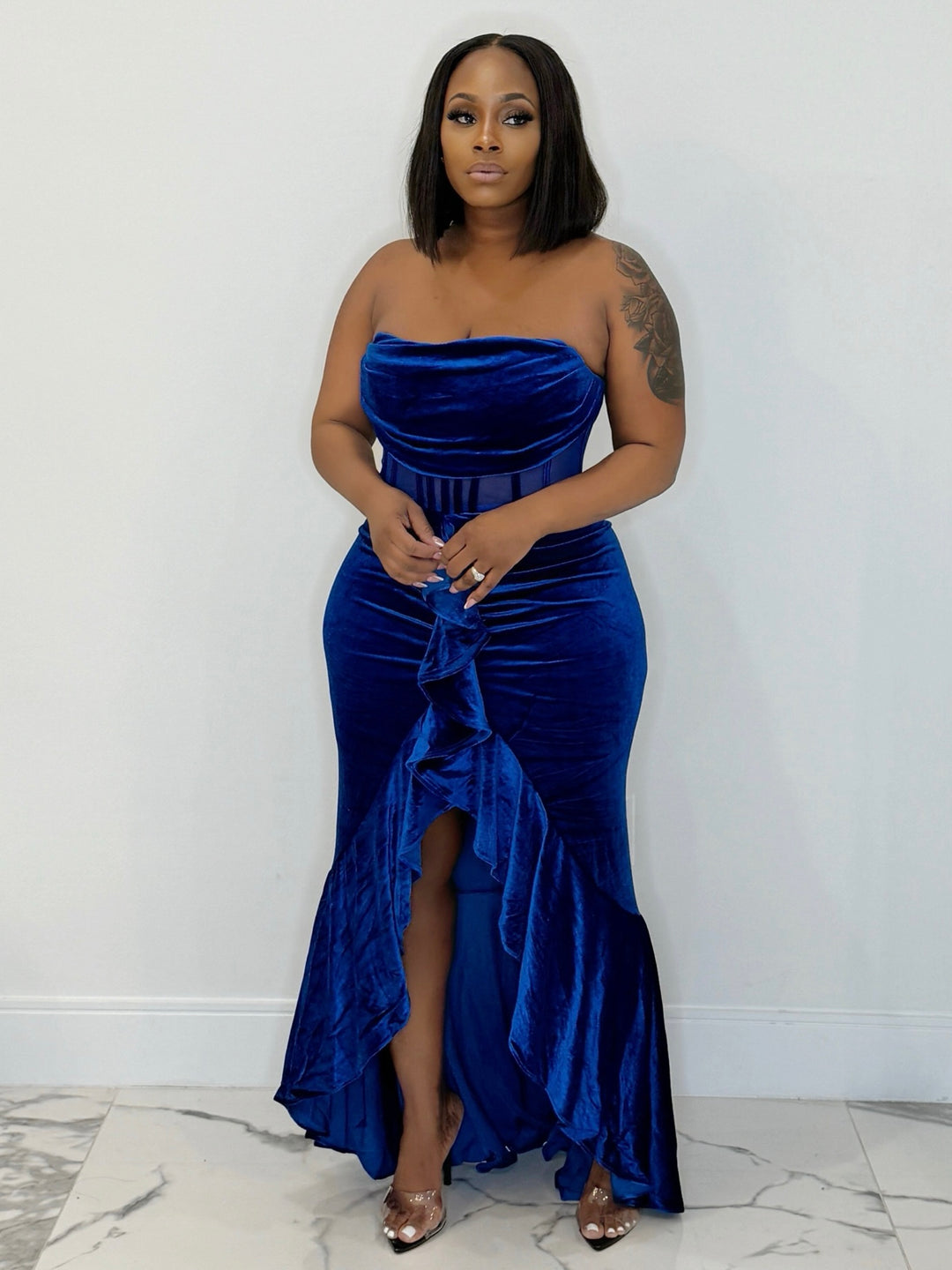 Dress In Royalty Velvet Ruffle Maxi Dress (Royal Blue)