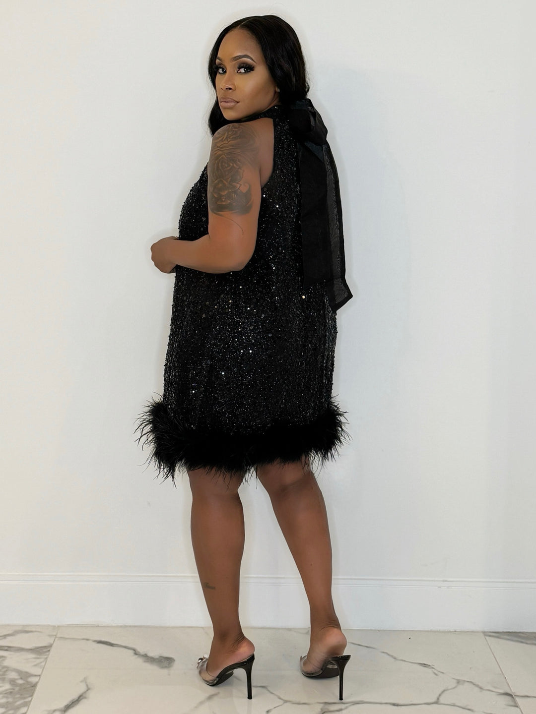 Show Up Sleeveless Sequin & Fur Dress(Black)
